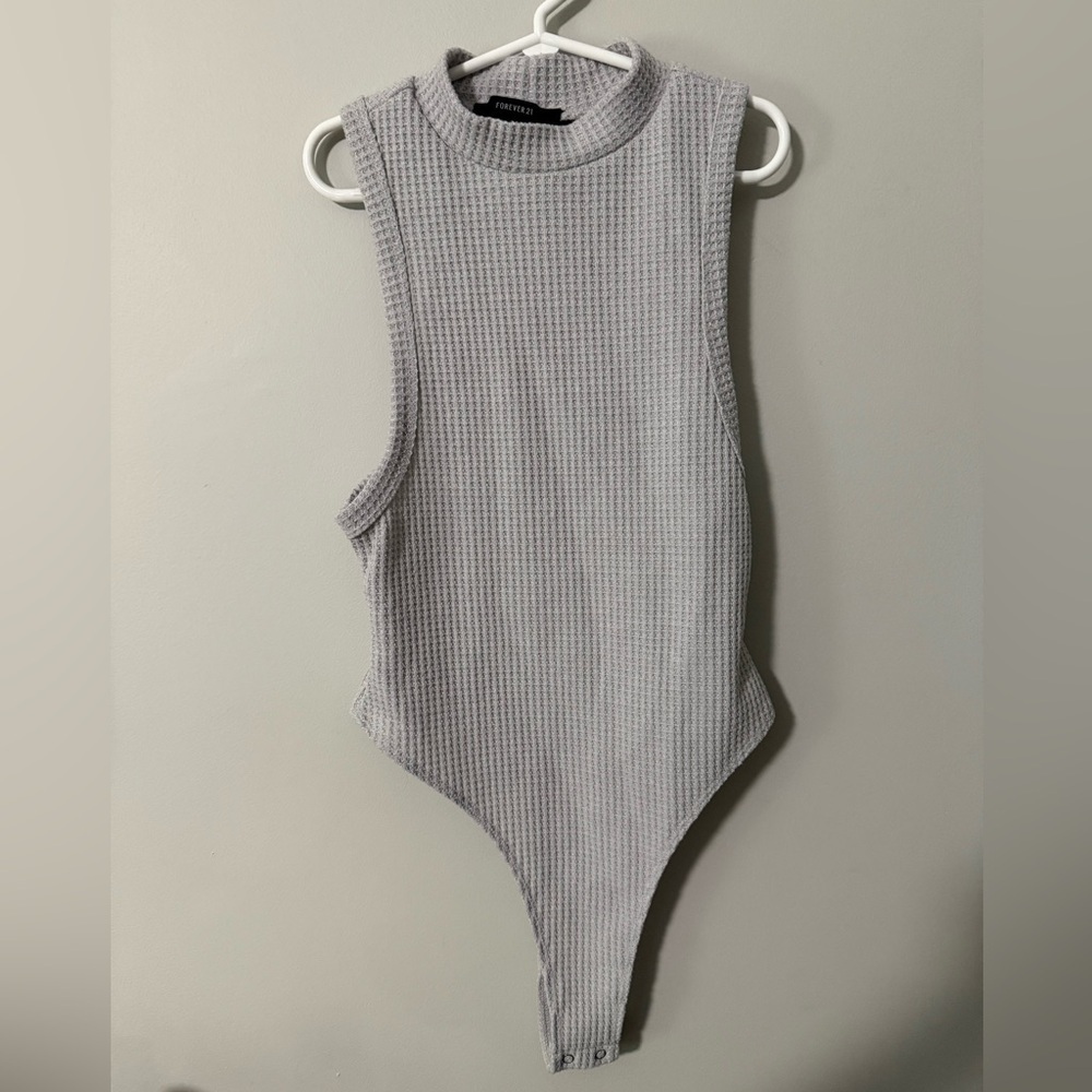 NWOT Forever 21 Gray Bodysuit